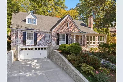 561 Peachtree Battle Avenue NW, Atlanta, GA 30305 - Photo 2