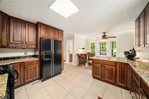 166 Plantation Trce, Woodstock, GA 30188 - Photo 6