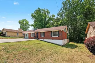2382 Old Rex Morrow Rd, Ellenwood, GA 30294 - Photo 4