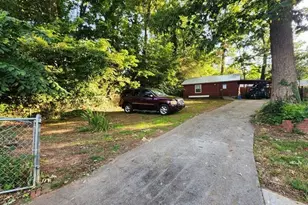 1611 Carlton Ave, Stone Mountain, GA 30087 - Photo 24