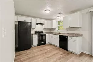 4905 Glenside Ct, Stone Mountain, GA 30088 - Photo 8