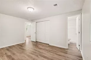 4905 Glenside Ct, Stone Mountain, GA 30088 - Photo 14