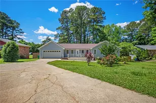 493 Greg Dr SW, Lilburn, GA 30047 - Photo 4