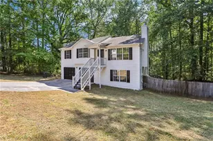 43 Gina Ct, Hiram, GA 30141 - Photo 2