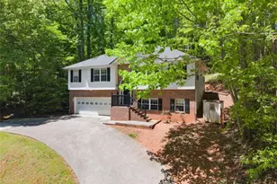 162 Greenview Ct, Cleveland, GA 30528 - Photo 6