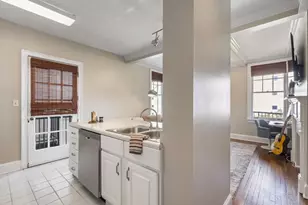 2840 Peachtree Rd NW, Atlanta, GA 30305 - Photo 10