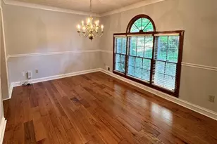 910 Thousand Oaks Dr, Lawrenceville, GA 30043 - Photo 4
