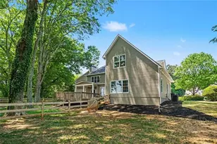 607 Crimsonwood Ct, Powder Springs, GA 30127 - Photo 52