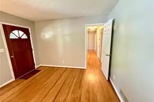 6725 Ridge Moore Dr, Peachtree Corners, GA 30360 - Photo 8