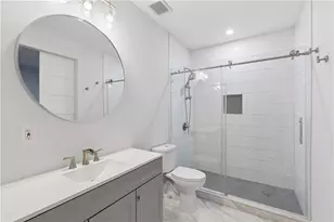 561 Avondale Hills Dr, Decatur, GA 30032 - Photo 52