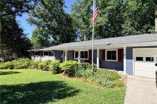 2500 Caladium Dr NE, Atlanta, GA 30345 - Photo 2