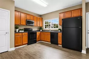 1761 Glen View Way, Hampton, GA 30228 - Photo 6