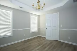 3292 Shady Valley Ct, Loganville, GA 30052 - Photo 10