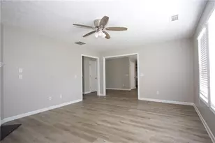 3292 Shady Valley Ct, Loganville, GA 30052 - Photo 16
