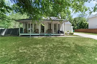 1661 Hudson Rd, Decatur, GA 30033 - Photo 2