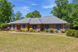 111 Bear Crk Trl, Hampton, GA 30228 - Photo 2