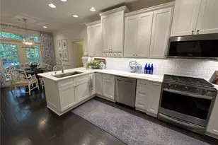 7155 Roswell Rd, Sandy Springs, GA 30328 - Photo 8