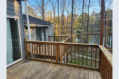 3316 Sweetwater Drive, Lawrenceville, GA 30044 - Photo 18