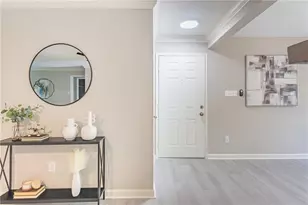 1103 Lake Pointe Cir, Roswell, GA 30075 - Photo 12