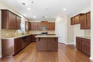 3534 Fallen Oak Ln, Buford, GA 30519 - Photo 6