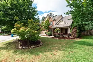 1336 Nathan Mauldin Dr, Lawrenceville, GA 30043 - Photo 2