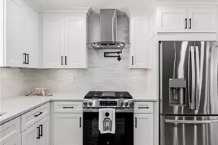 116 Peyton Rd SW, Atlanta, GA 30311 - Photo 10