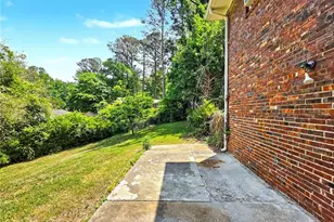 644 Noell Way NW, Lilburn, GA 30047 - Photo 28