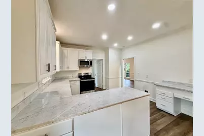 3607 Hampstead Lane NE, Roswell, GA 30075 - Photo 18