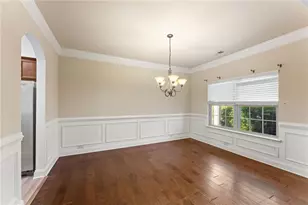 5347 Blossom Brook Dr, Sugar Hill, GA 30518 - Photo 2