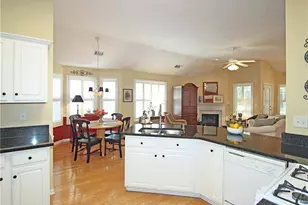 930 Livery Cir, Lawrenceville, GA 30046 - Photo 10