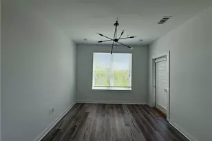 525 Parkway Dr NE, Atlanta, GA 30354 - Photo 8