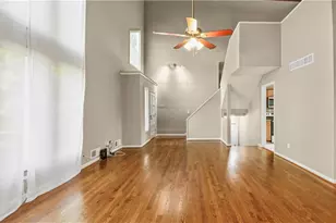 3950 Lookout Point Dr, Marietta, GA 30066 - Photo 6