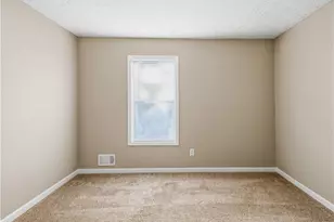 3950 Lookout Point Dr, Marietta, GA 30066 - Photo 18