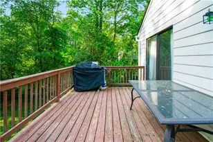 3950 Lookout Point Dr, Marietta, GA 30066 - Photo 8