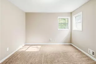 3950 Lookout Point Dr, Marietta, GA 30066 - Photo 16