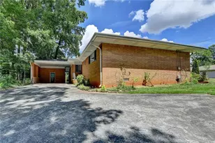 2826 Marlin Dr, Atlanta, GA 30341 - Photo 58