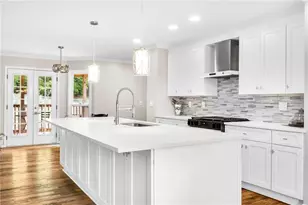 2316 Milstead Cir NE, Marietta, GA 30066 - Photo 6