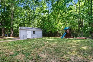 481 Raider Way, Bethlehem, GA 30620 - Photo 32