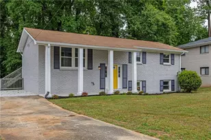1864 Glen Echo Dr, Decatur, GA 30032 - Photo 4