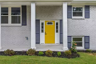 1864 Glen Echo Dr, Decatur, GA 30032 - Photo 2