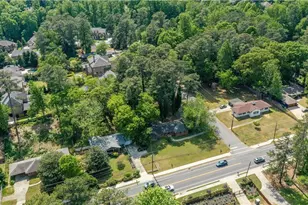 1421 Nerine Cir, Dunwoody, GA 30338 - Photo 38