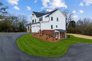 7615 Blacks Mill Rd, Dawsonville, GA 30534 - Photo 2