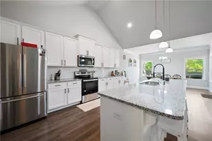 637 Cardigan Dr, Hoschton, GA 30548 - Photo 8