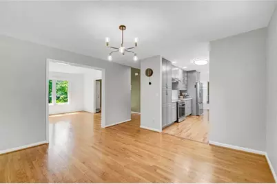 5080 Nesbit Ferry Lane, Sandy Springs, GA 30350 - Photo 10