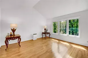 5080 Nesbit Ferry Ln, Sandy Springs, GA 30350 - Photo 10