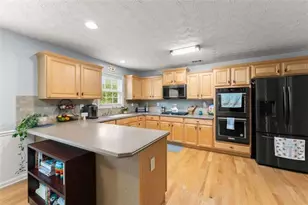 4413 Austin Hills Dr, Suwanee, GA 30024 - Photo 14