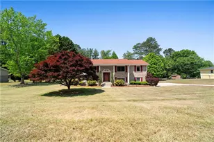 955 June Dr SW, Conyers, GA 30094 - Photo 2