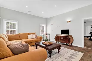 5555 Hampstead Way, Johns Creek, GA 30097 - Photo 54