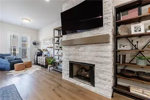 4337 Parkside Pl, Atlanta, GA 30342 - Photo 14