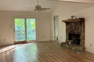 126 Oak Cir S, Stockbridge, GA 30281 - Photo 4